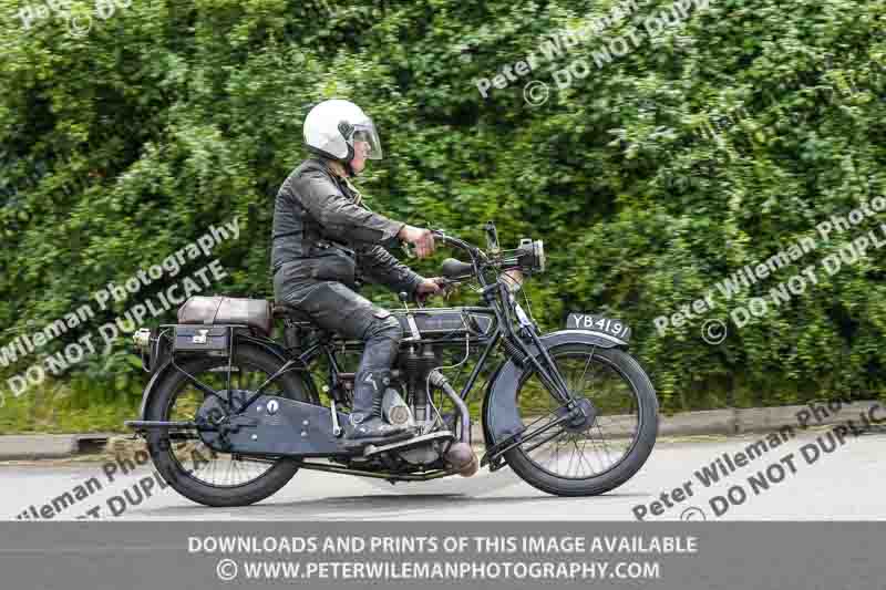 Vintage motorcycle club;eventdigitalimages;no limits trackdays;peter wileman photography;vintage motocycles;vmcc banbury run photographs